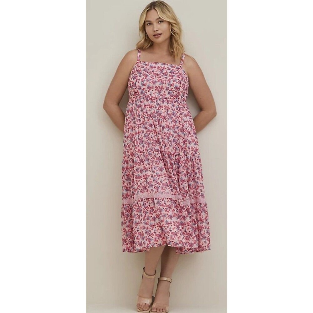 Torrid Maxi Chiffon & Lurex Tiered Pink Floral Dress Size 00